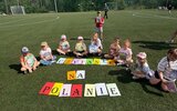 Nowodwór: Szkolne czytanie na polanie (foto)