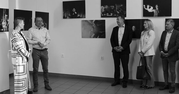 Siennica Różana: ARTYStyczna wystawa fotograficzna (foto)